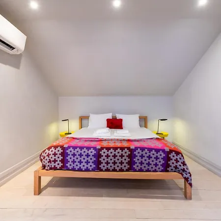 Guestready - Newly Renovated Chiado Haven Apartmán Lisboa